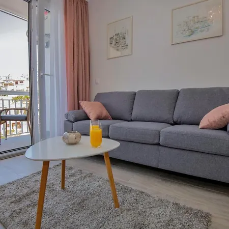 Luxury Apartment Makarska 2Min From Beach Exterior photo