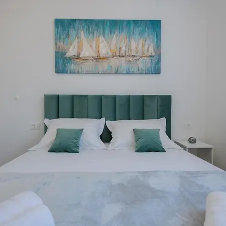 Luxury Apartment Makarska 2Min From Beach Exterior photo