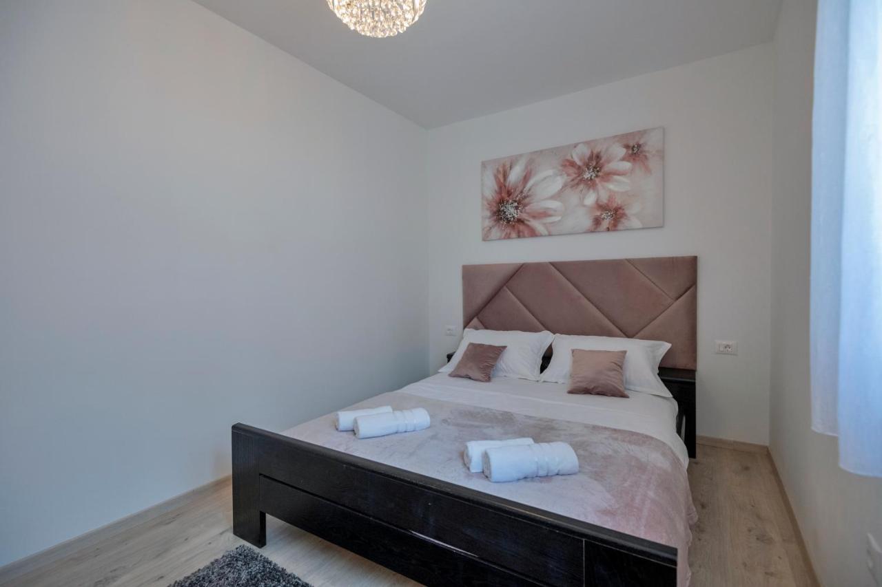 Apartment Luxury 2min From