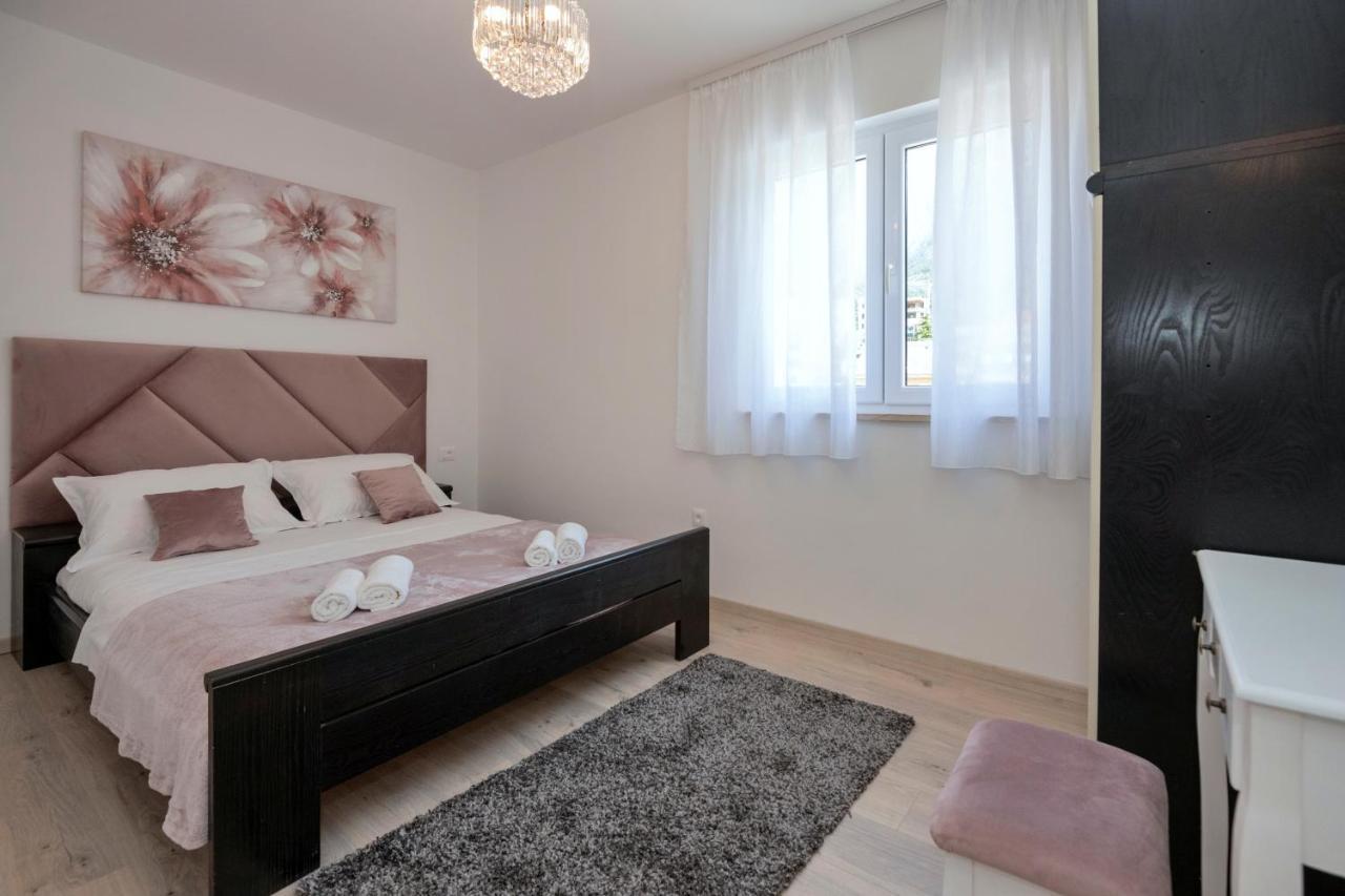 Luxury 2min From Apartment